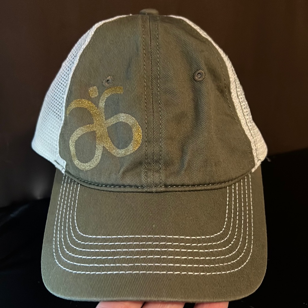Arbonne Hat